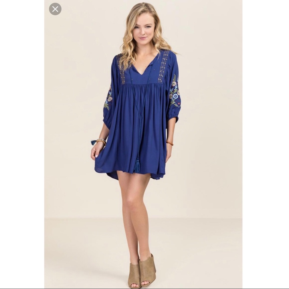 Francesca’s Rigley Beaded Embroidered Shift Dress